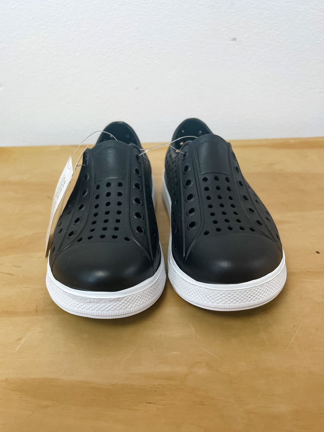 Black Joe Fresh Beach Shoes Size 11
