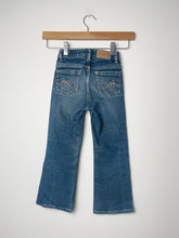 Load image into Gallery viewer, Blue Oshkosh Jeans Size 7 Slim
