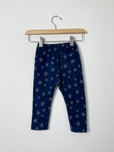 Load image into Gallery viewer, Blue Uniqlo Pants Size 12-18 Months
