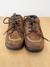 Load image into Gallery viewer, Brown Timberland Boots Size 7
