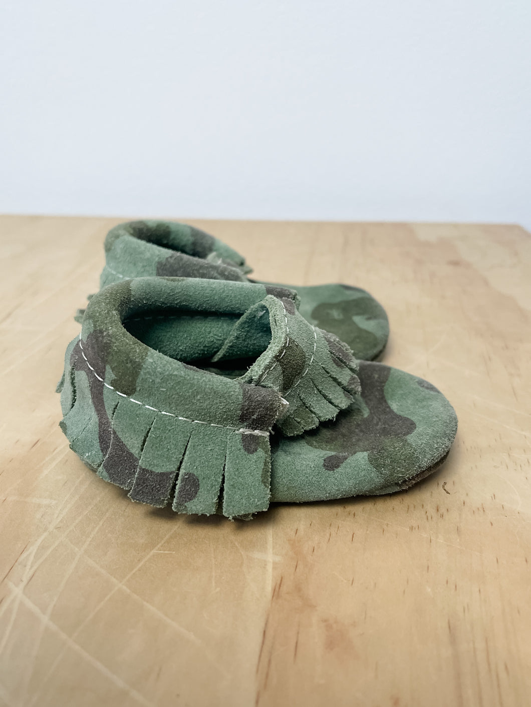 Camo Freshly Picked Slippers Size 2