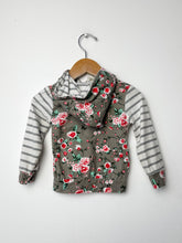 Load image into Gallery viewer, Floral Kids Tales Shirt Size 6 Months
