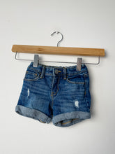 Load image into Gallery viewer, Old Navy Denim Shorts Size 4
