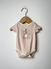 Load image into Gallery viewer, Kyle &amp; Deena Bodysuit 2 Pack Size 0-3 Months

