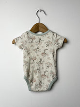 Load image into Gallery viewer, Floral Kyle &amp; Deena Bodysuit Size 3-6 Months
