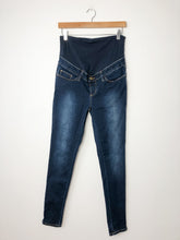 Load image into Gallery viewer, Maternity Blue Ripe Jeans Size Medium
