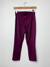 Load image into Gallery viewer, Maternity Plum Old Navy Active Leggings Size XS
