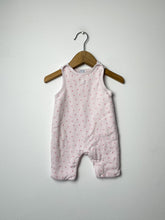Load image into Gallery viewer, Pink Jacadi 2 Piece Set Size 3 Months
