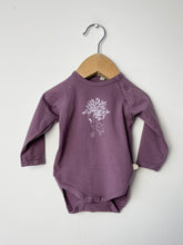 Load image into Gallery viewer, Purple Minyo Bodysuit Size 0-1 Months
