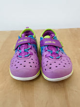 Load image into Gallery viewer, Purple Stride Rite Shoes Size 6
