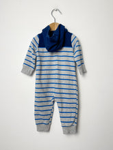 Load image into Gallery viewer, Striped Carters Romper Size 6 Months
