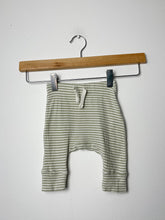 Load image into Gallery viewer, Striped Rise Little Earthling 2 Piece Set Size 0-3 Months
