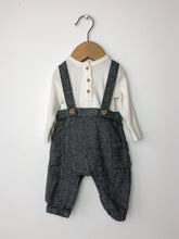 Load image into Gallery viewer, H&amp;M 2 Piece Set Size 2-4 Months
