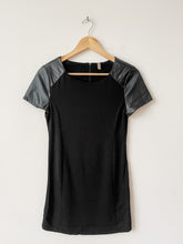 Load image into Gallery viewer, Maternity Black Thyme Shirt Size Small
