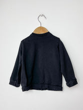 Load image into Gallery viewer, Black H&amp;M Sweater Size 12-18 Months
