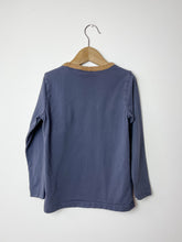 Load image into Gallery viewer, Blue Wheat Shirt Size 6
