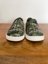Load image into Gallery viewer, Camo Old Navy Water Shoes Size 8
