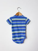 Load image into Gallery viewer, Boys Striped Gymboree Bodysuit Size 6-12 Months
