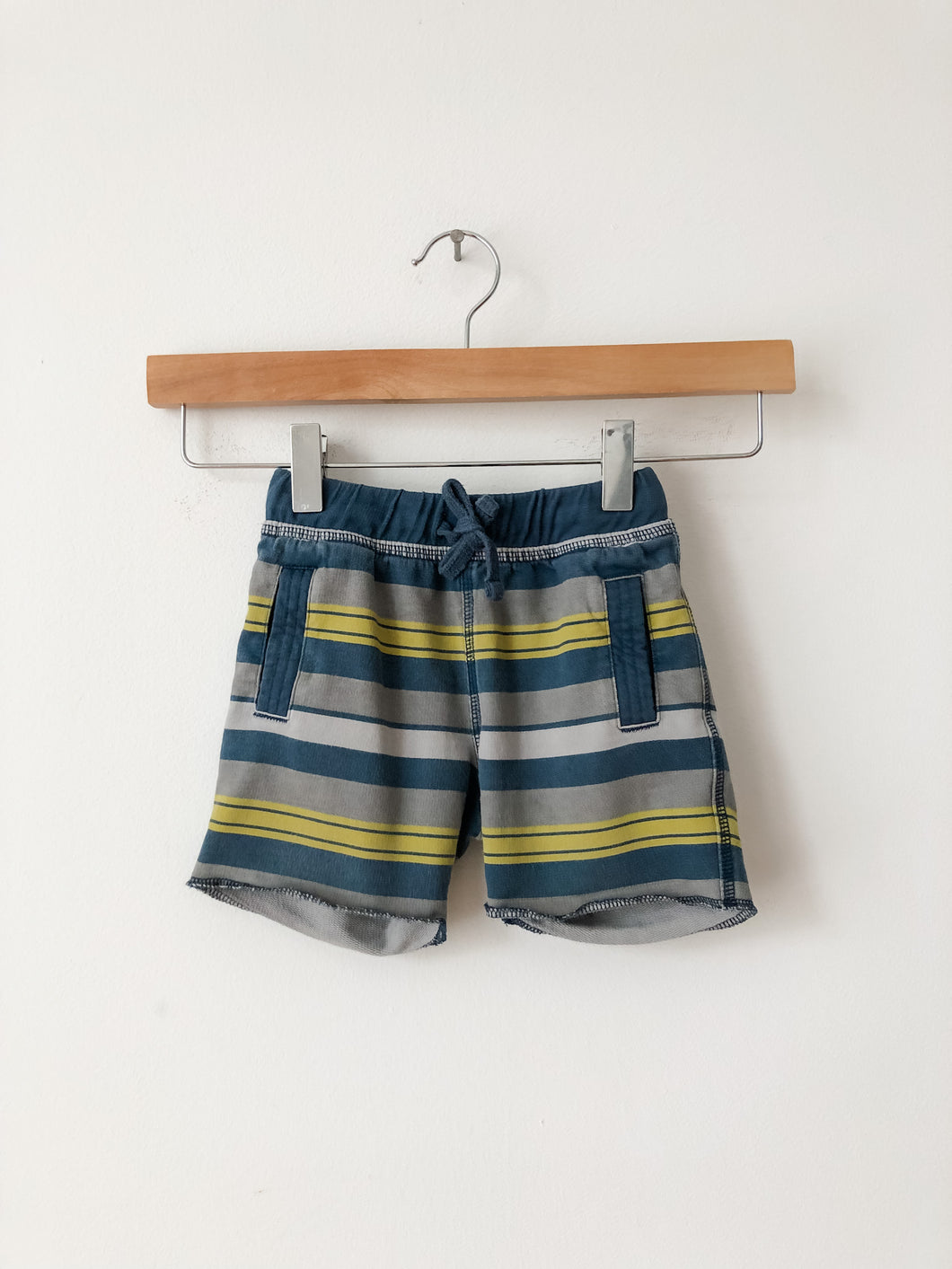 Boys Striped Tea Shorts Size 9-12 Months
