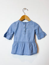 Load image into Gallery viewer, Girls Blue Carters Shirt Size 9 Months
