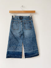 Load image into Gallery viewer, Blue Gap Jeans Size 6
