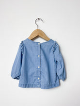 Load image into Gallery viewer, Girls Blue Gap Shirt Size 12-18 Months

