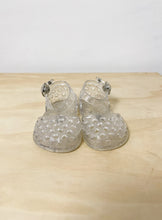 Load image into Gallery viewer, Old Navy Jelly Sandals Size 6-12 Months
