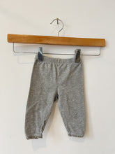 Load image into Gallery viewer, Girls Grey Gap Leggings Size 0-3 Months
