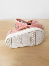 Load image into Gallery viewer, Girls Pink Toms Shoes Size 3
