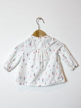 Load image into Gallery viewer, Girls White Carters Shirt Size 9 Months
