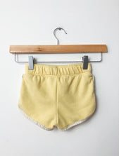 Load image into Gallery viewer, Girls Yellow Gap Shorts Size 4
