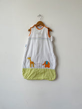 Load image into Gallery viewer, White Gro Bag Size 0-6 Months
