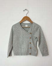 Load image into Gallery viewer, Kids Grey Gap Sweater Size 18-24 Months
