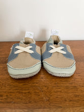 Load image into Gallery viewer, Grey Pitta Patta Shoes Size 1

