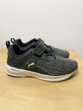 Load image into Gallery viewer, Grey Puma Shoes Size 13
