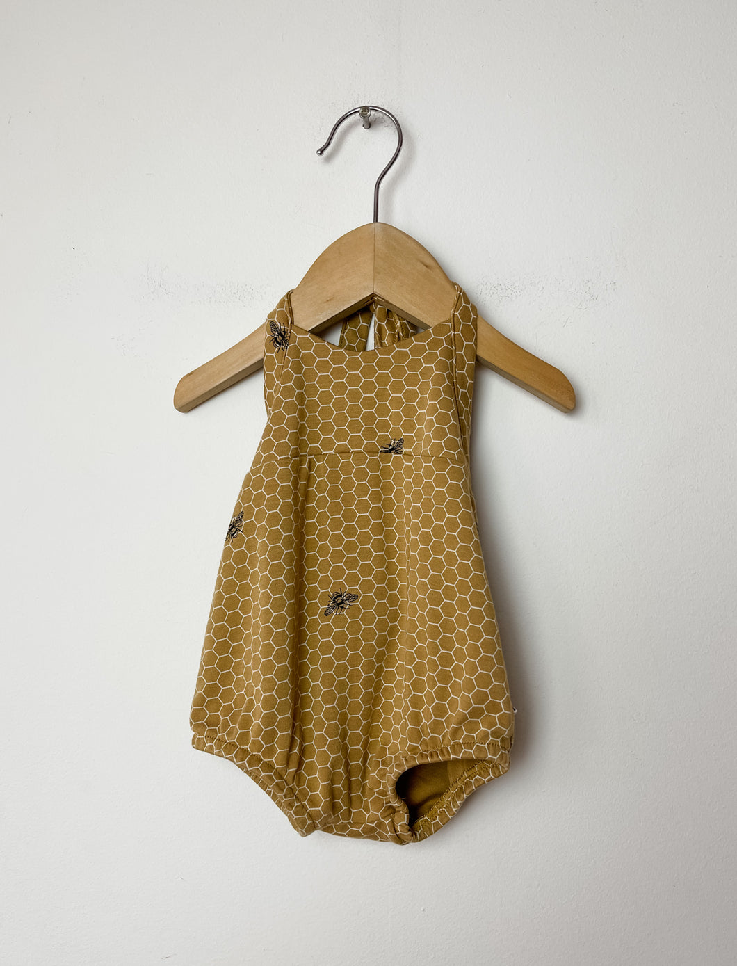Kids Honeycomb Little & Lively Romper Size 0-6 Months