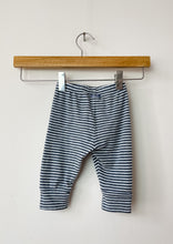 Load image into Gallery viewer, Kids Striped Gap Pants Size 3-6 Months
