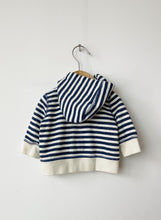 Load image into Gallery viewer, Kids Striped Gap Sweater Size 0-3 Months
