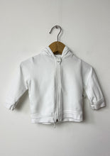 Load image into Gallery viewer, White Perlimpinpin Sweater Size 0-3 Months
