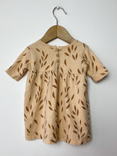 Load image into Gallery viewer, Leaves Rylee + Cru Dress Size 3-6 Months
