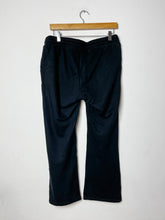 Load image into Gallery viewer, Maternity Black Gap Sweatpants Size Small
