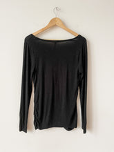 Load image into Gallery viewer, Maternity Black Old Navy Shirt Size Medium
