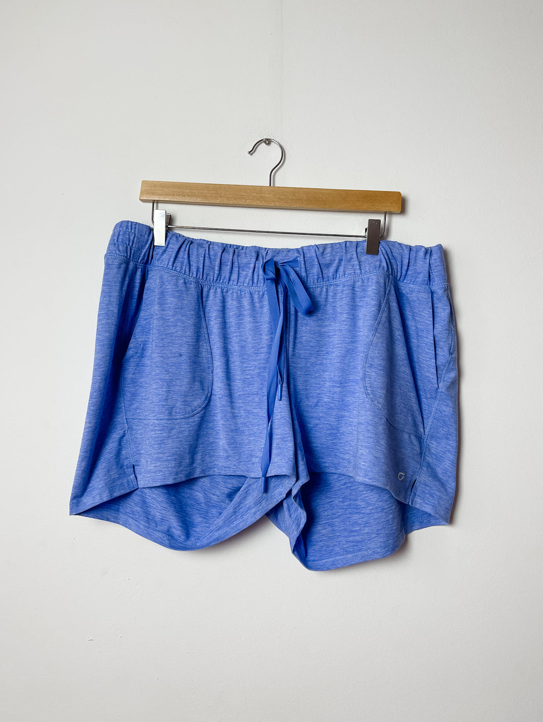 Maternity Blue GapFit Shorts Size Extra Large