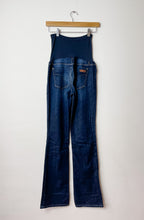 Load image into Gallery viewer, Maternity Blue Joe&#39;s Jeans Size 29

