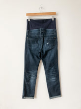 Load image into Gallery viewer, Maternity Blue Thyme Jeans Size Small
