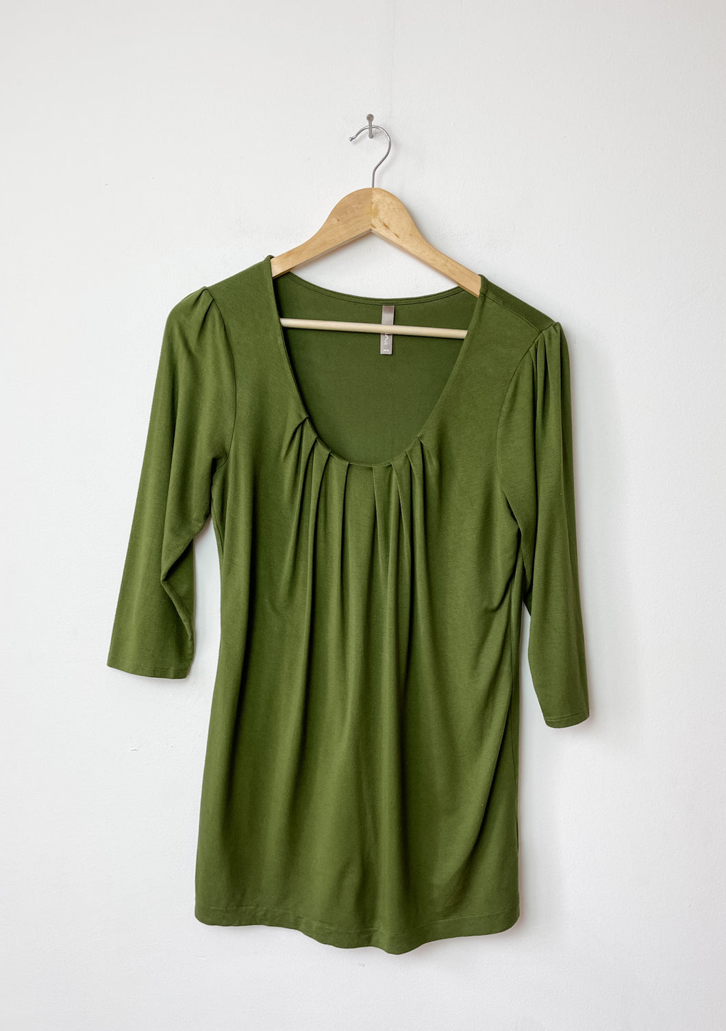 Maternity Green Thyme Shirt Size Medium