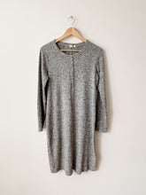 Load image into Gallery viewer, Maternity Grey Gap Sweater Dress Size Medium
