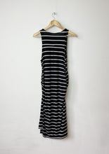 Load image into Gallery viewer, Maternity Striped Liz Lange Dress Size Medium
