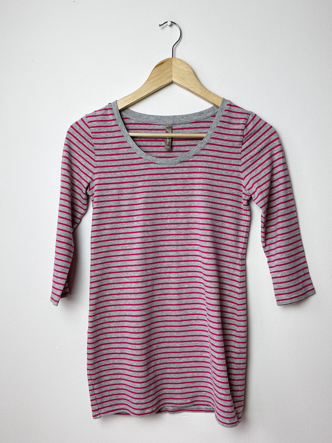 Striped Thyme Maternity Shirt Size Extra Small
