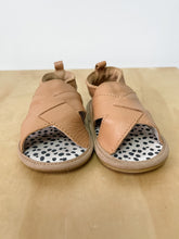 Load image into Gallery viewer, Tan Pretty Brave Sandals Size XL / US 5.5
